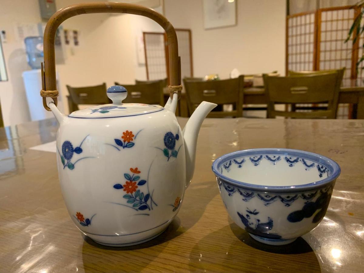 Naha Japanese Style Hotel Hokkaisou Екстер'єр фото