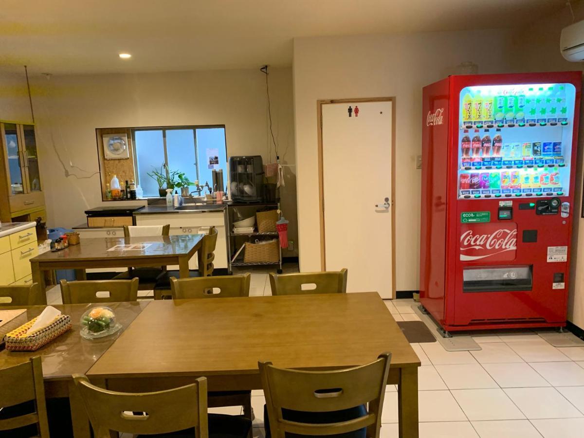 Naha Japanese Style Hotel Hokkaisou Екстер'єр фото